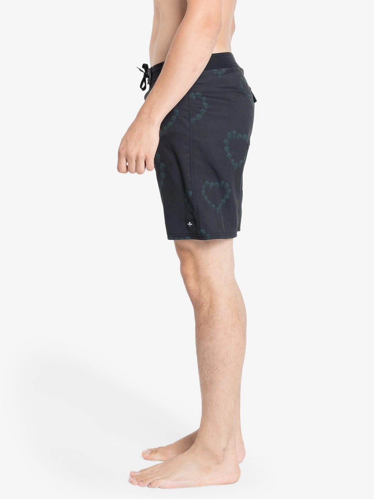 Controlled Damage Boardshort - Black