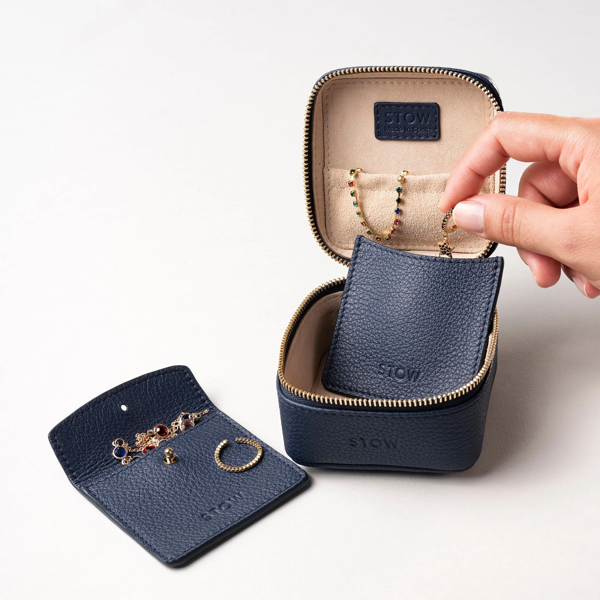 Hester Essentials Case