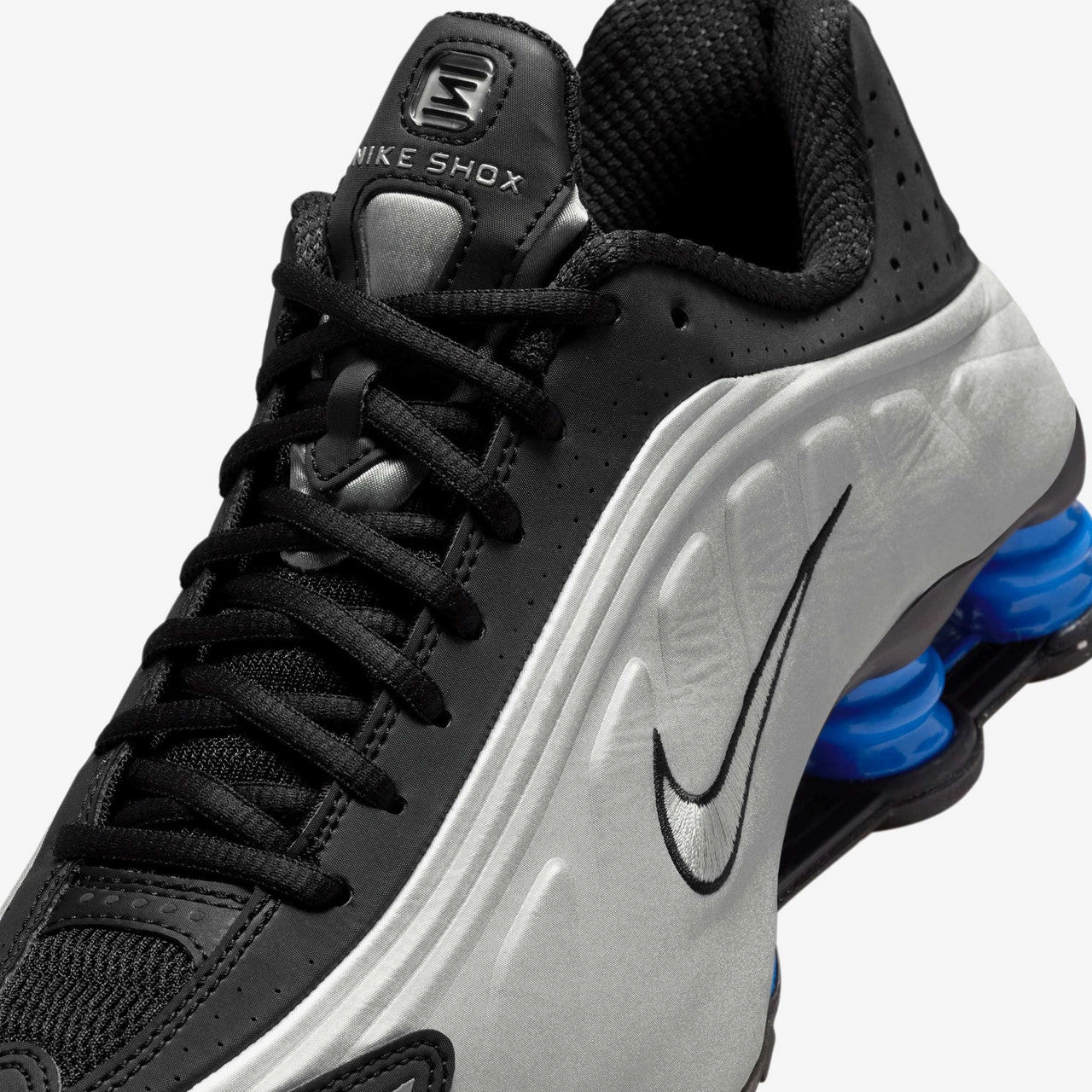 Wmns Shox R4