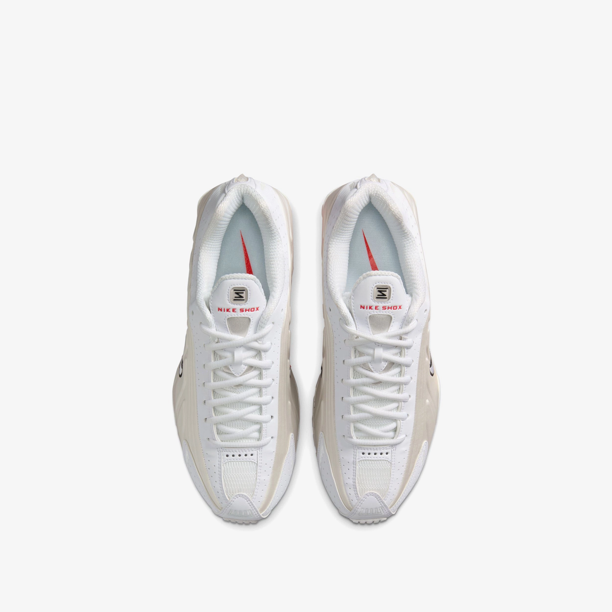 Wmns Shox R4